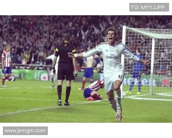 揭开足球明星的真实身份探索他们的原名背后的故事与传奇