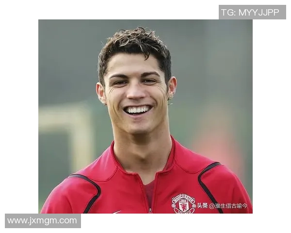足球明星C罗独特发型演变与时尚风格解析